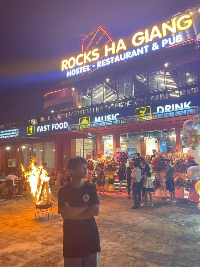 Rocks Ha Giang Hostel & Tour Ngoại thất bức ảnh